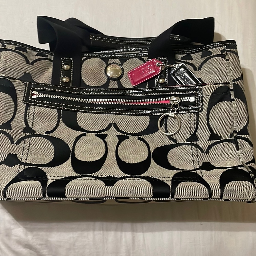 Coach Authentic Bag D1193 - F14878 Black and Gray with pink coach tags